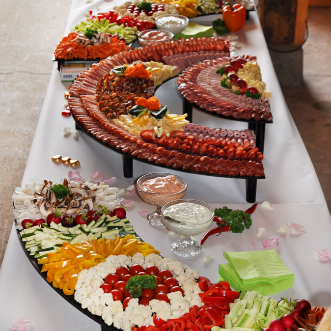 Party-Service-Deluxe-Buffet